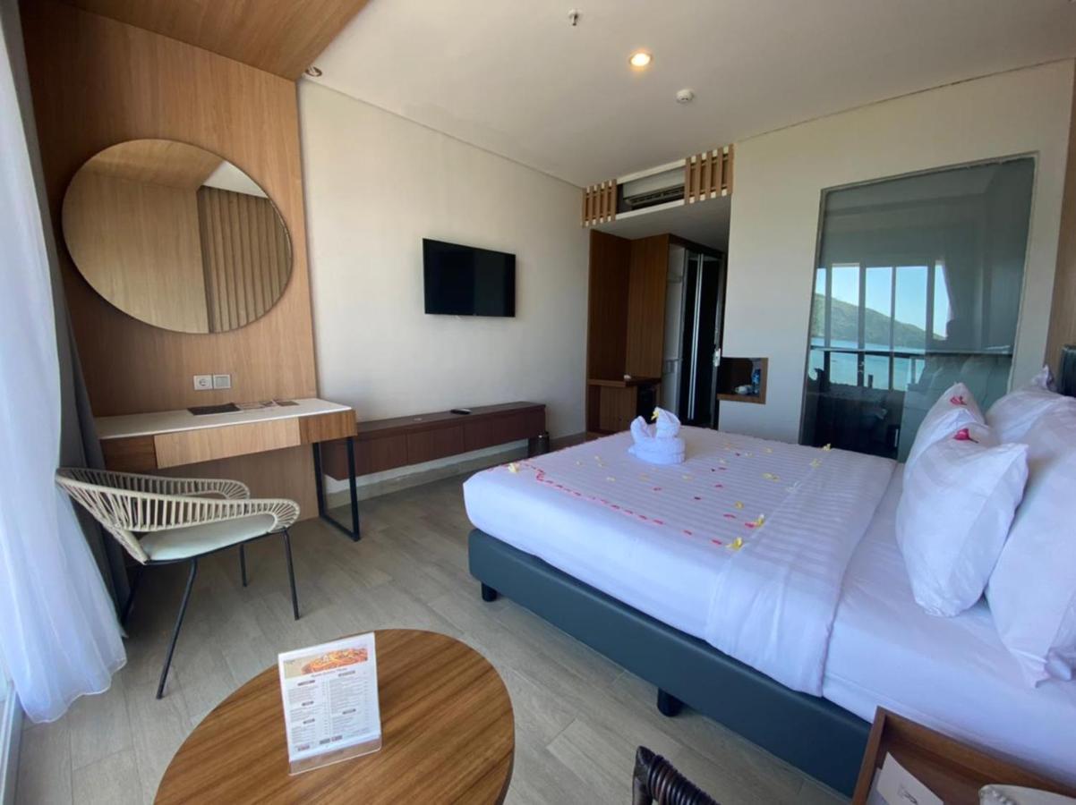 Raja Hotel Kuta Mandalika Resort & Convention Exterior photo